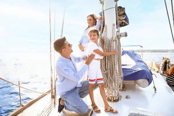 Happy Young Family Resting Yacht — Stock Photo, Image