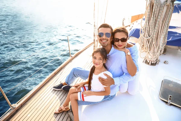 Happy Young Family Resting Yacht — Stock Photo, Image