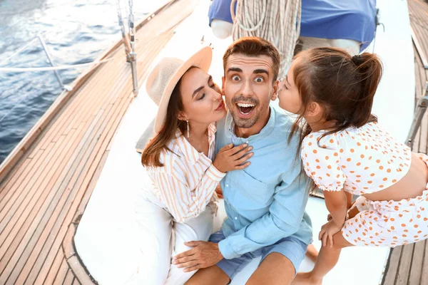 Happy Young Family Resting Yacht — Stock Photo, Image