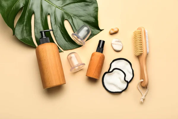 Set Bath Supplies Vacuum Jars Cellulite Massage Palm Leaf Color — Stock Photo, Image