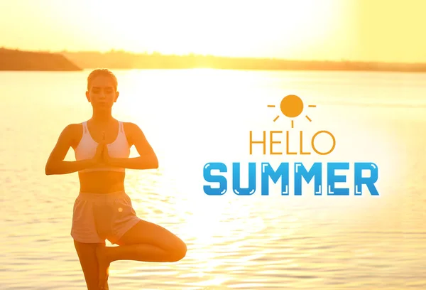 Beautiful Young Woman Practicing Yoga River Sunset Hello Summer — Fotografia de Stock