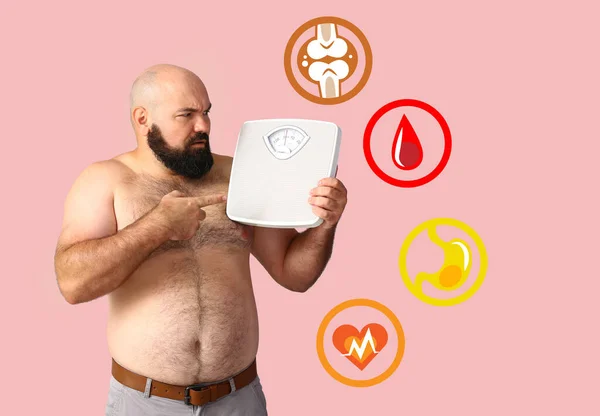 Overweight Man Scales Having Problems His Health Pink Background — Stock Photo, Image