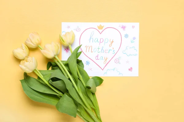 Kort Med Texten Happy Mother Day Och Tulpaner Gul Bakgrund — Stockfoto