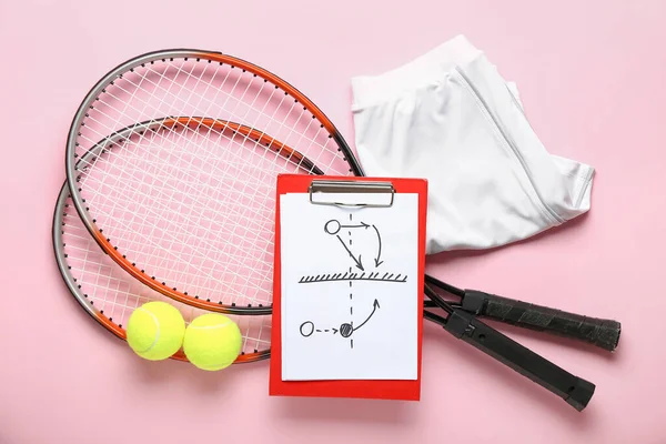 Presse Papiers Avec Schéma Dessiné Tennis Raquettes Balles Vêtements Sport — Photo