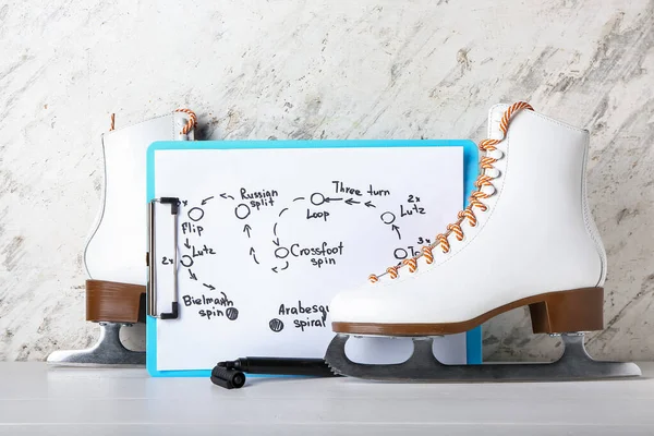 Clipboard Drawn Scheme Figure Skating Ice Skates Light Background — Stockfoto