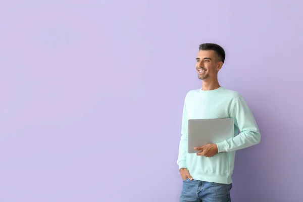 Smiling Handsome Man Laptop Lilac Background — Stok Foto