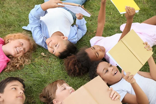 Little Children Books Lying Green Grass Park — Stockfoto