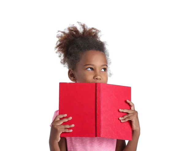 Niña Afroamericana Con Libro Sobre Fondo Blanco — Foto de Stock