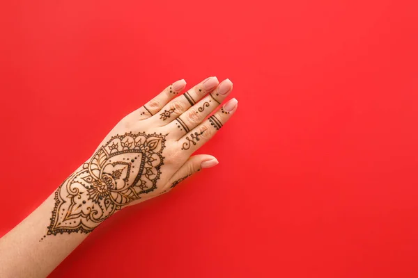 Female Hand Beautiful Henna Tattoo Color Background — Stock Photo, Image
