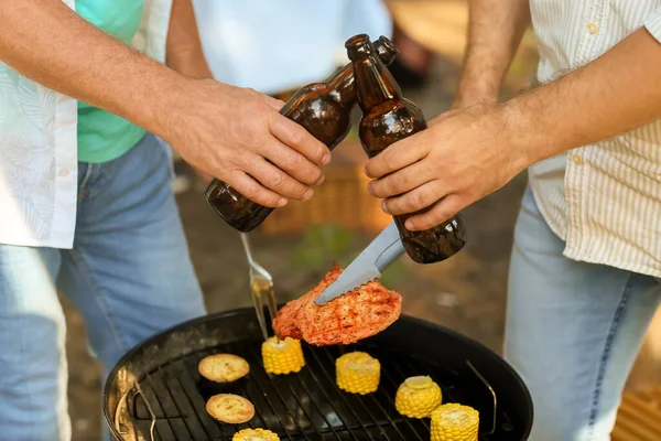 Senior Man His Son Bottles Beer Cooking Food Grill Barbecue — Foto Stock