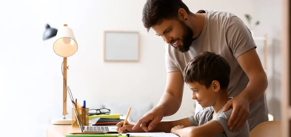 Father Helping His Little Son Lessons Home — Stock Photo, Image