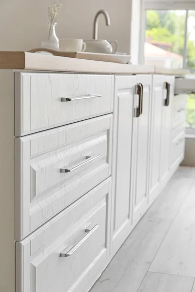 White Kitchen Drawers Modern Room — Stock Photo, Image