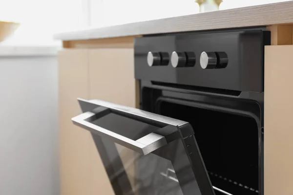 Modern Electric Oven Knobs Kitchen Closeup — Stockfoto