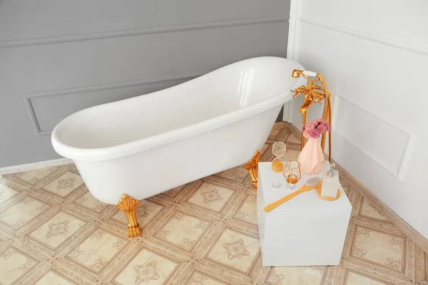 Interior Stylish Bathroom Table Supplies — Foto de Stock
