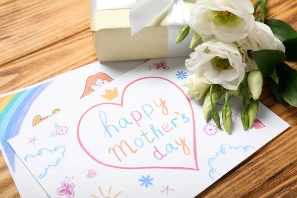 Pictures Text Happy Mother Day Flowers Gift Box Wooden Background — Photo