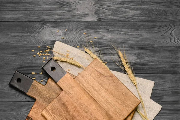 Cutting Boards Wheat Spikelets Grey Wooden Background Closeup — Stockfoto