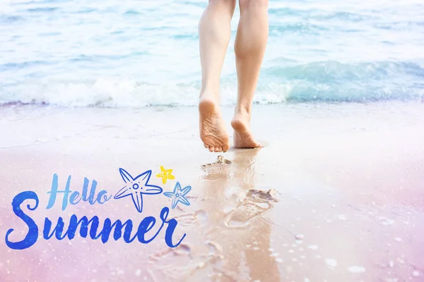 Legs Beautiful Young Woman Sea Beach Hello Summer — Foto Stock