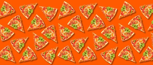 Veel Plakjes Lekkere Pizza Oranje Achtergrond Textuur Voor Ontwerp — Stockfoto