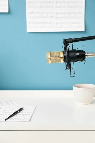 Stand Professional Microphone Composer Workplace — Stock Photo, Image