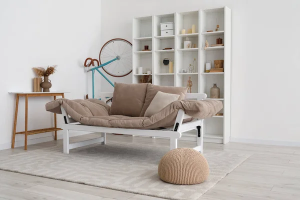Interior Modern Living Room Bicycle Couch Shelving Unit — Stockfoto