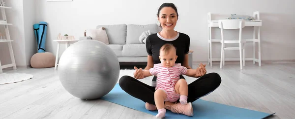 Sporty Young Woman Her Baby Doing Exercises Home — Stock Photo, Image