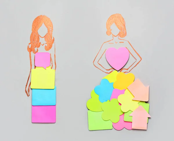 Silhouette Women Dress Made Sticky Notes Grey Background — Stock Photo, Image