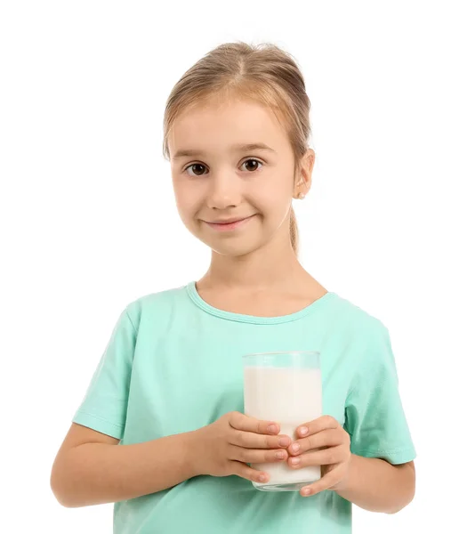 Portret Van Klein Meisje Met Glas Melk Witte Achtergrond — Stockfoto