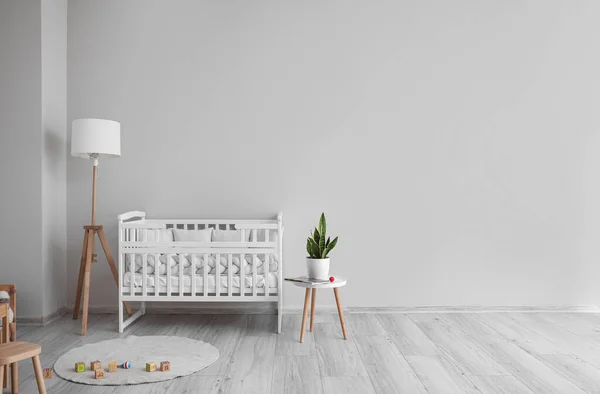 Interior Light Nursery Baby Crib Lamp Table — Φωτογραφία Αρχείου
