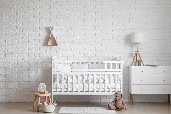 Interior Light Nursery Baby Crib Chest Drawers Toys — Stok fotoğraf