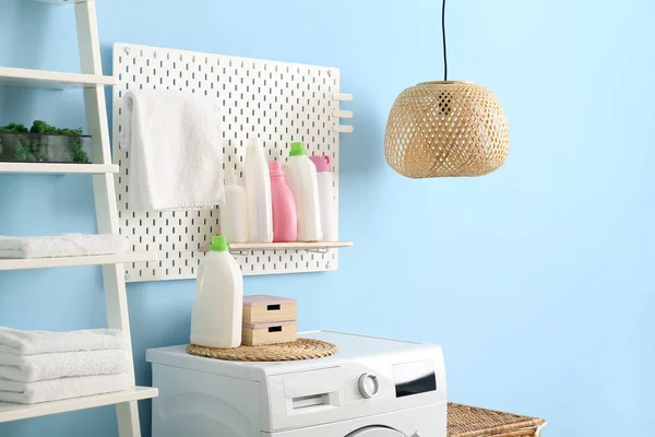 Pegboard Bottles Detergent Modern Washer Color Wall Laundry — Foto Stock