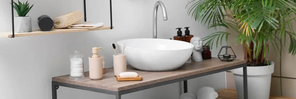 Table Different Bath Accessories Modern Sink Light Wall — Stock fotografie