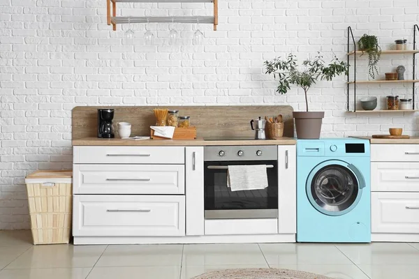Interior Light Modern Kitchen Turquoise Washing Machine White Brick Wall — Stock Photo, Image