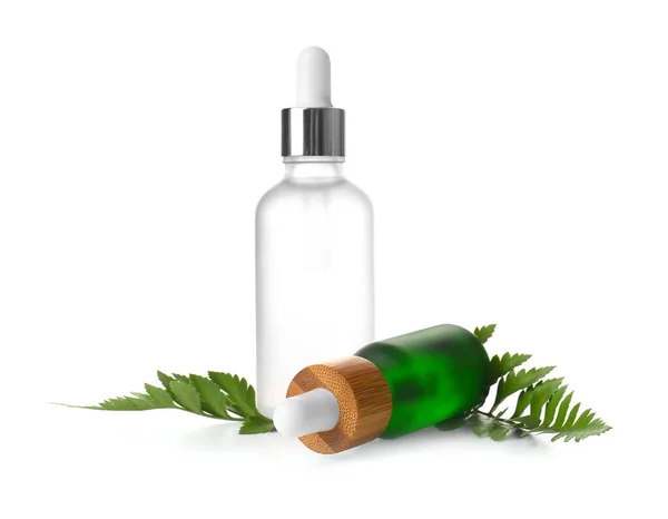 Bottles Natural Serum Fern Leaves Isolated White Background — Stock Photo, Image