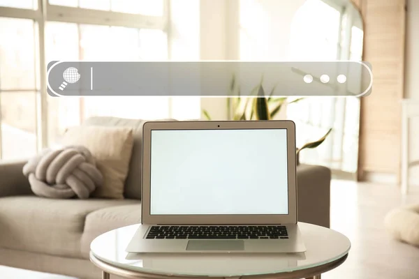 Moderne Laptop Tafel Lichte Kamer Begrip Zoekopdracht — Stockfoto