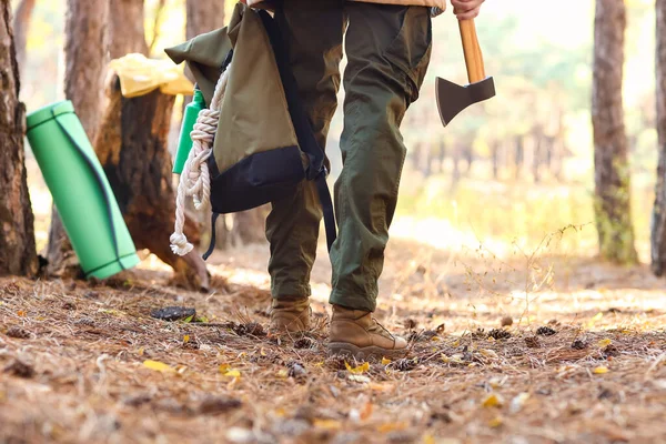 Male Tourist Survival Kit Forest — Stock Photo, Image