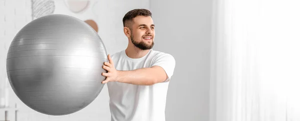 Sporty Young Man Training Fitball Home — Stock Photo, Image
