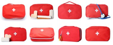 Beyaza izole edilmiş ilk yardım setleri.