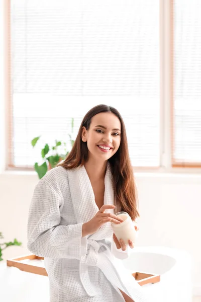 Young Woman Jar Coconut Oil Bathroom — Stock Photo, Image