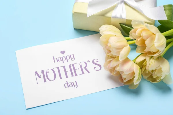 Kort Med Texten Happy Mother Day Blommor Och Presentförpackning Blå — Stockfoto