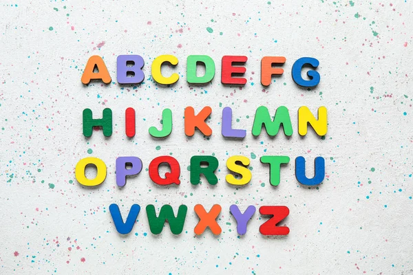 Cartas Coloridas Sobre Fundo Grunge Conceito Alfabeto — Fotografia de Stock
