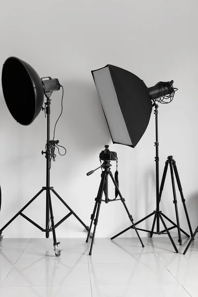 Modern Belysningsutrustning Fotostudio — Stockfoto