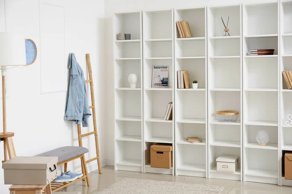 Stylish Shelf Unit Books Decor White Wall — Stock Photo, Image