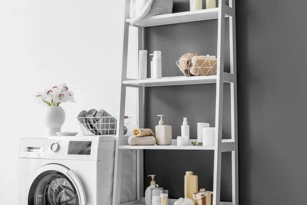 Washing Machine Flowers Vase Shelving Unit Bath Accessories Black White — Stock Photo, Image