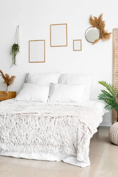 Interior Modern Bedroom Blank Frames — Stock Photo, Image