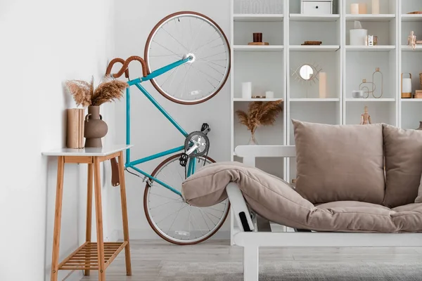 Interior Modern Living Room Bicycle Couch Shelving Unit — Foto Stock