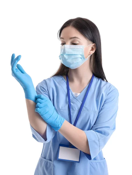 Ärztliche Assistentin Schutzmaske Und Handschuhen Auf Weißem Hintergrund — Stockfoto