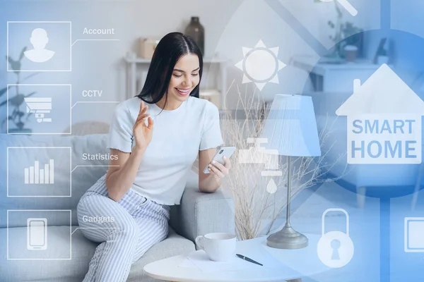 Woman Mobile Phone Using Application Smart Home Automation Room — Stock Photo, Image