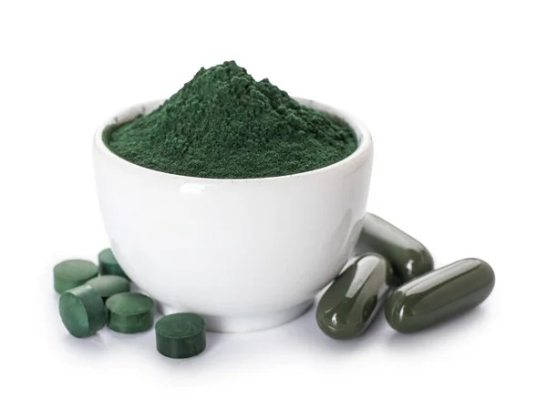 Tigela Espirulina Pílulas Fundo Branco — Fotografia de Stock