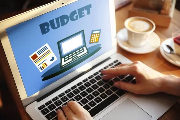 Young Woman Using Laptop Office Closeup Budget Planning — Stock Photo, Image