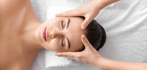 Beautiful Young Woman Receiving Massage Spa Salon Top View — Stock Photo, Image